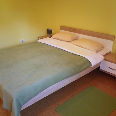 Apartment Lela Мали-Лошинь Экстерьер фото