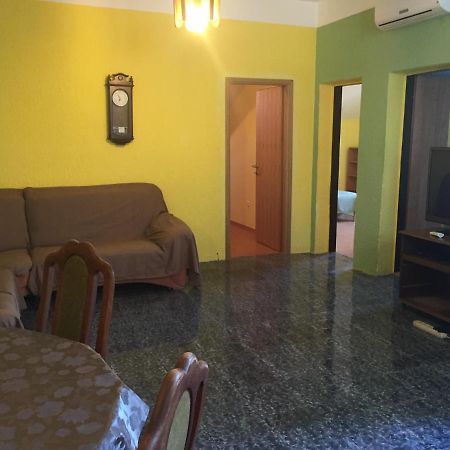 Apartment Lela Мали-Лошинь Экстерьер фото